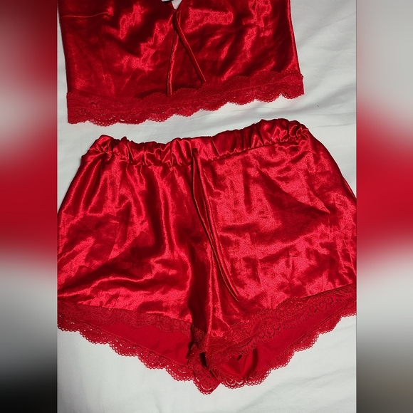 Pajama Set - Picture 5 of 11